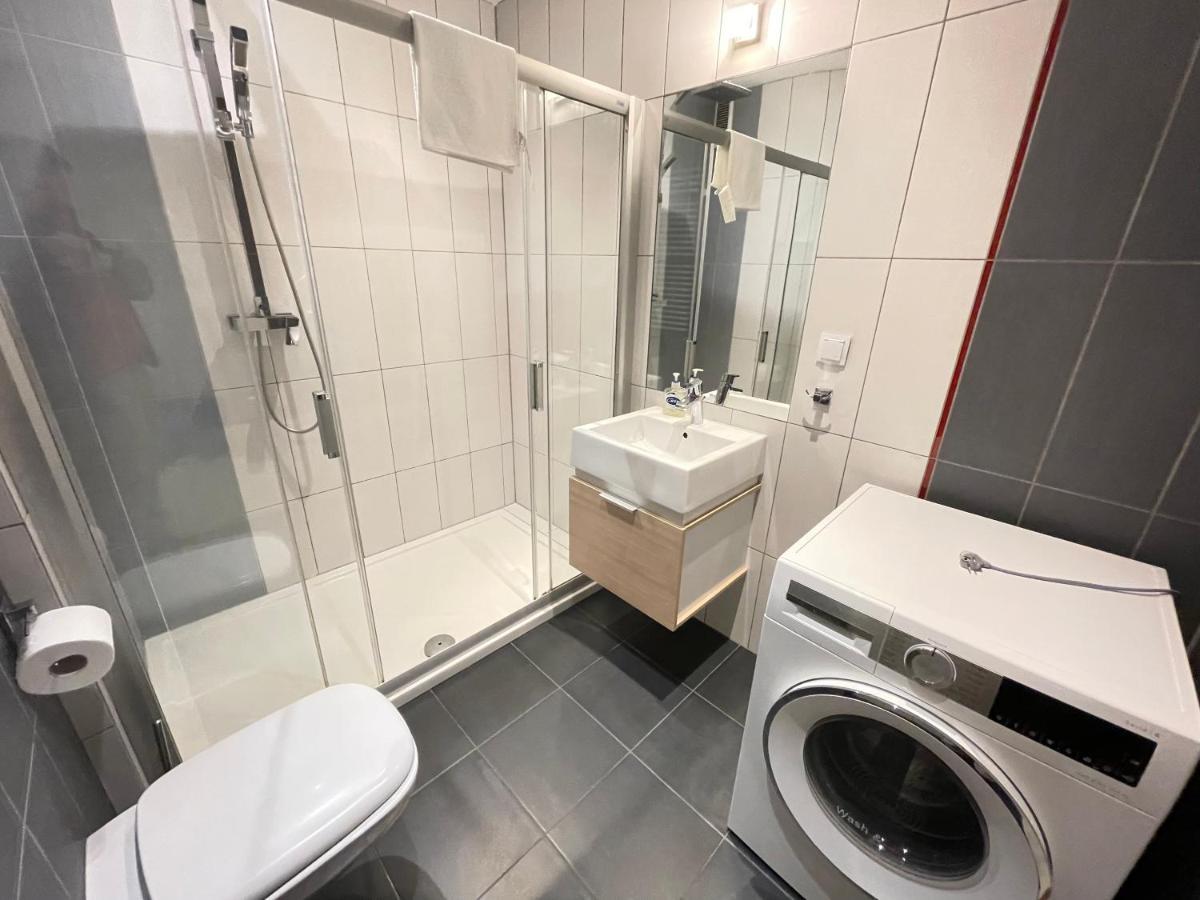 Apartament Park Zakrzowek Apartment Krakow Bagian luar foto